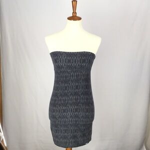 Strapless Grey Billabong Top